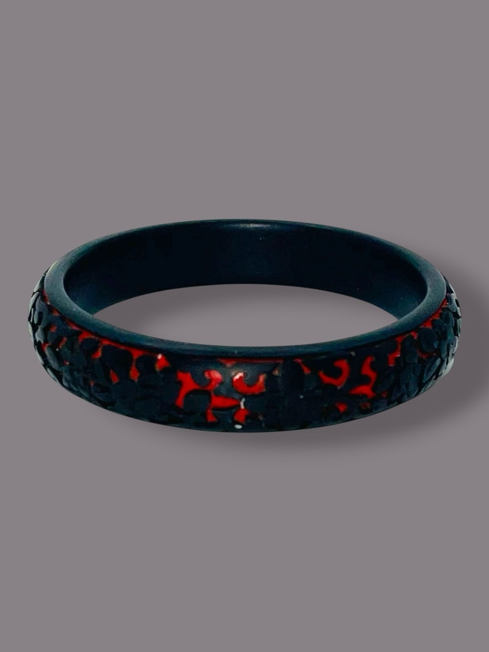 Vintage Chinese Carved Black and Red Cinnabar Lacquer Bangle Bracelet Estate Pc